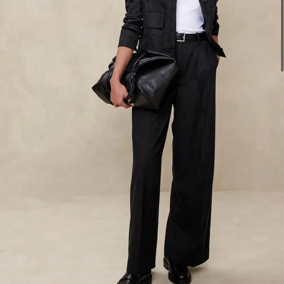 Banana Republic Factory Pants - Banana Republic Wide-Leg Flannel Trouser